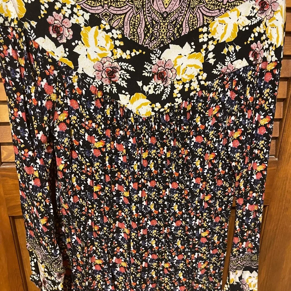 Free People floral patterned‎ blouse